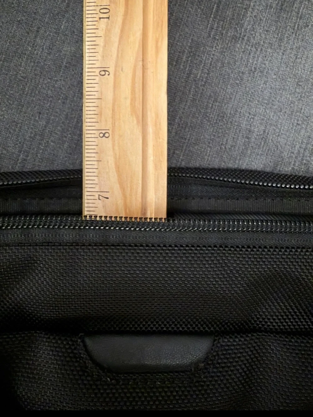 Tumi Essentials Gear Black Toiletry Bag